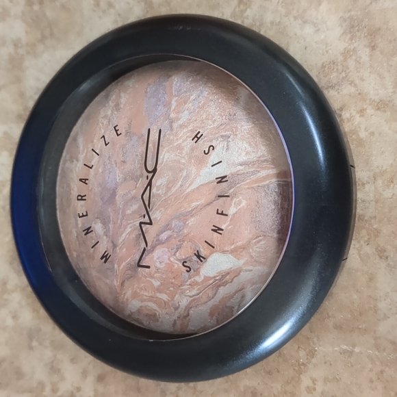 MAC Cosmetics Other - Mac mineralize skin finish